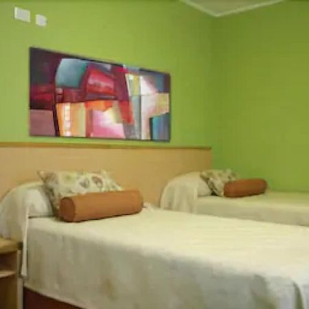 Hotel Presidente Peron บัวโนสไอเรส ภายนอก รูปภาพ